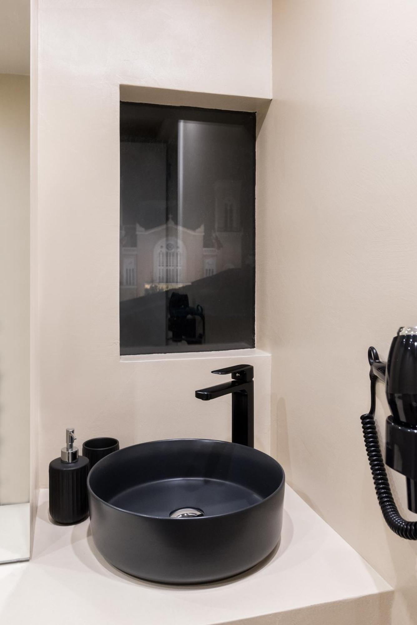 Ciel Living Athens Hotel Bagian luar foto